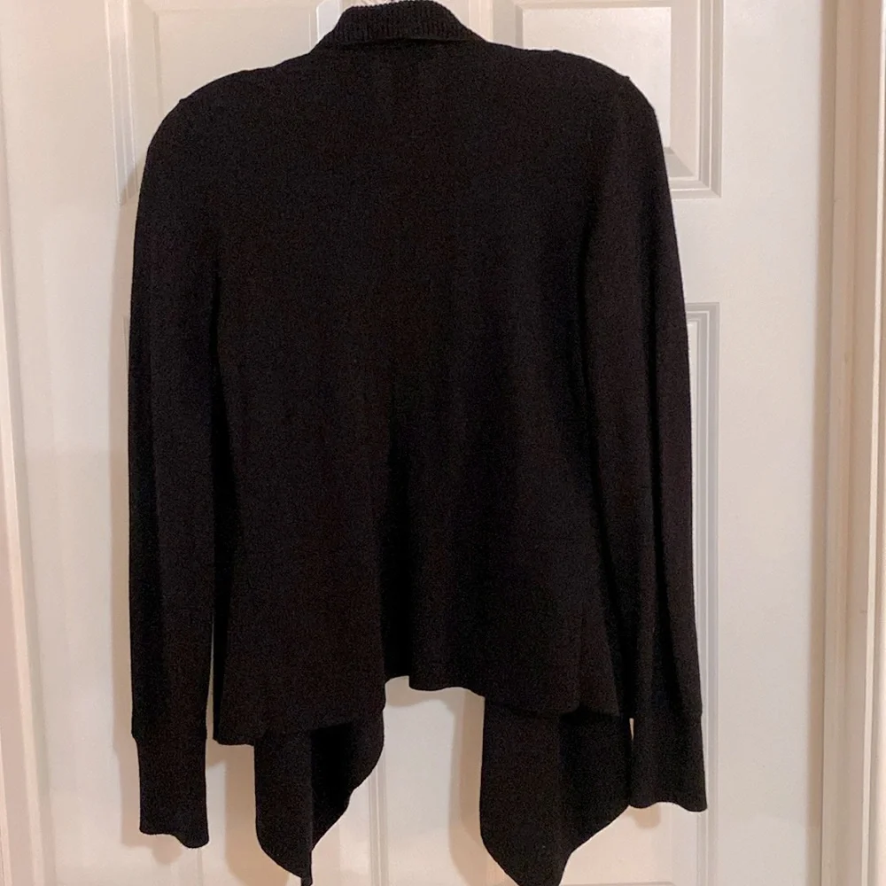 NWT! WHBM CARDIGAN. BLACK. SZ M. CAN BE WORN 2 WAYS. GORGEOUS! - Picture 3 of 8